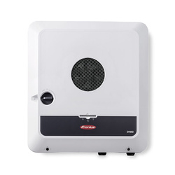 Fronius Symo GEN24 6.0 plus inverter, 6 kW, hibrid, háromfázisú, 2 mppt, kijelző nélkül, wifi