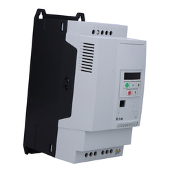 DC1-34018FB-A20CE1 7,5 kW třífázový měnič 400 V s filtrem RFI, brzdným modulem a vestavěným LED displejem